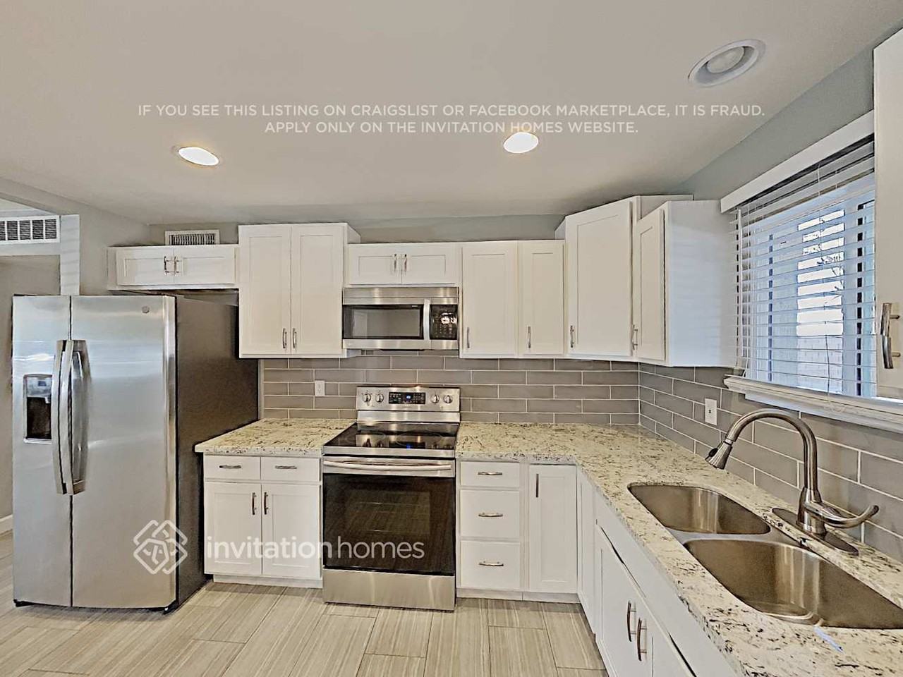 816 W 18th St - Photo 7 of 17