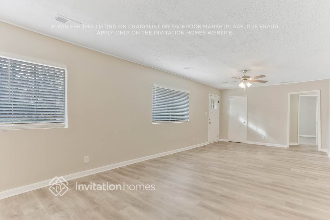 2037 Woodberry Ave - Photo 6 of 23