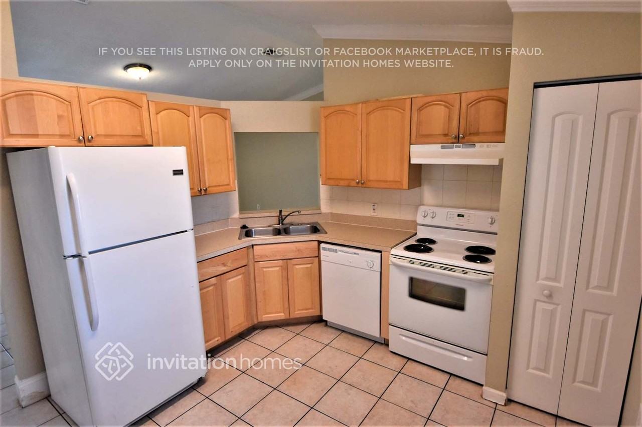 714 Hamster Ct - Photo 6 of 15