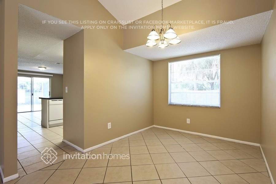 10220 Wilcox Ct - Photo 7 of 20