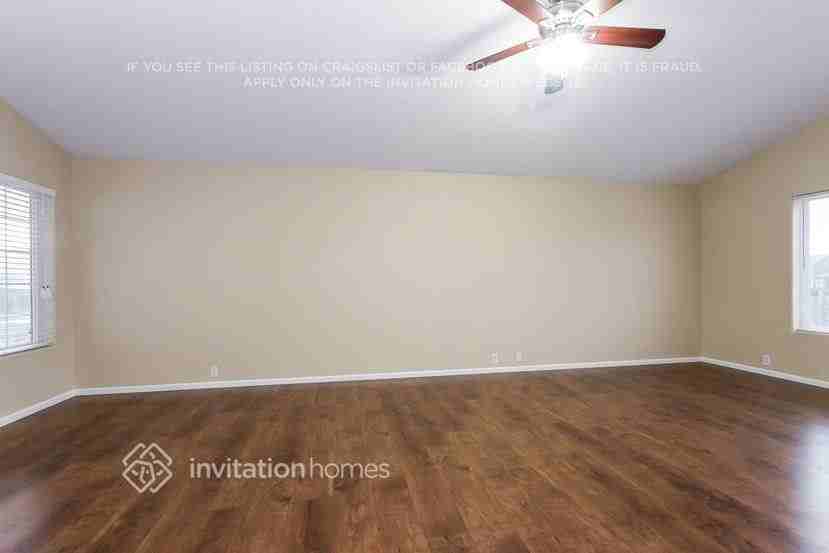 6594 Harvey Ln - Photo 4 of 27