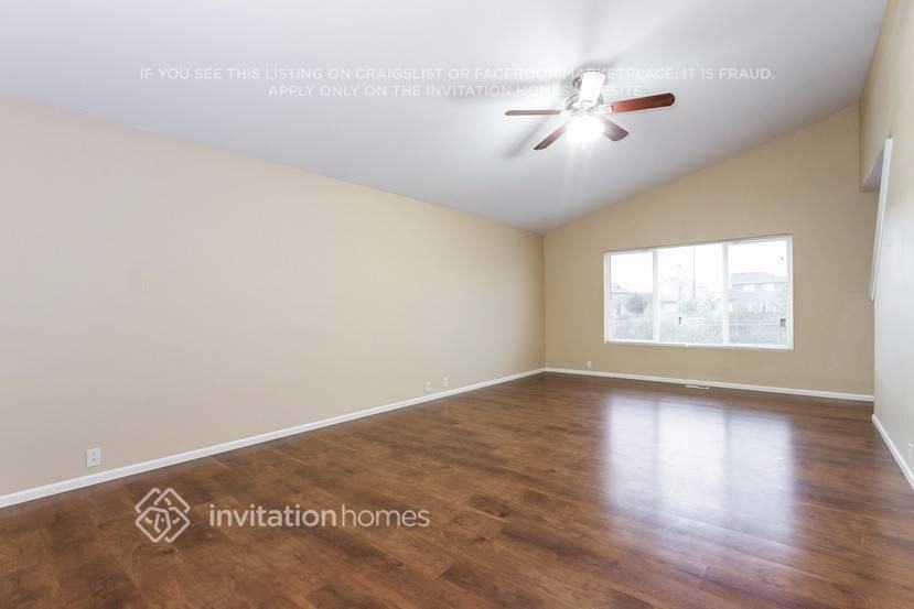 6594 Harvey Ln - Photo 5 of 27