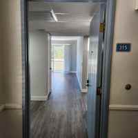 featured image of 24724 Valley St