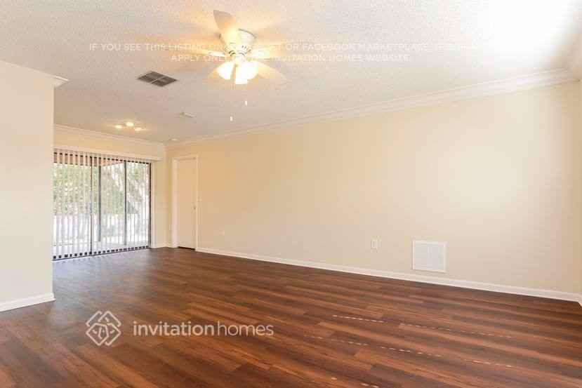 332 N Bay Hills Blvd - Photo 4 of 18