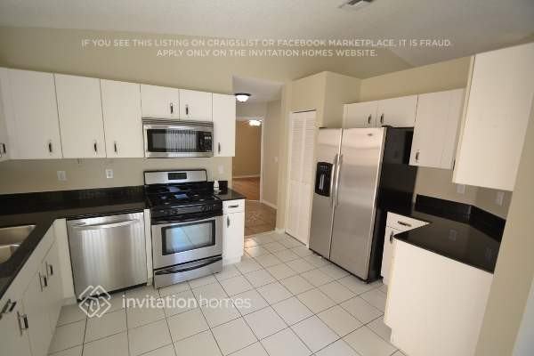 12316 Sw 146th St - Photo 4 of 12
