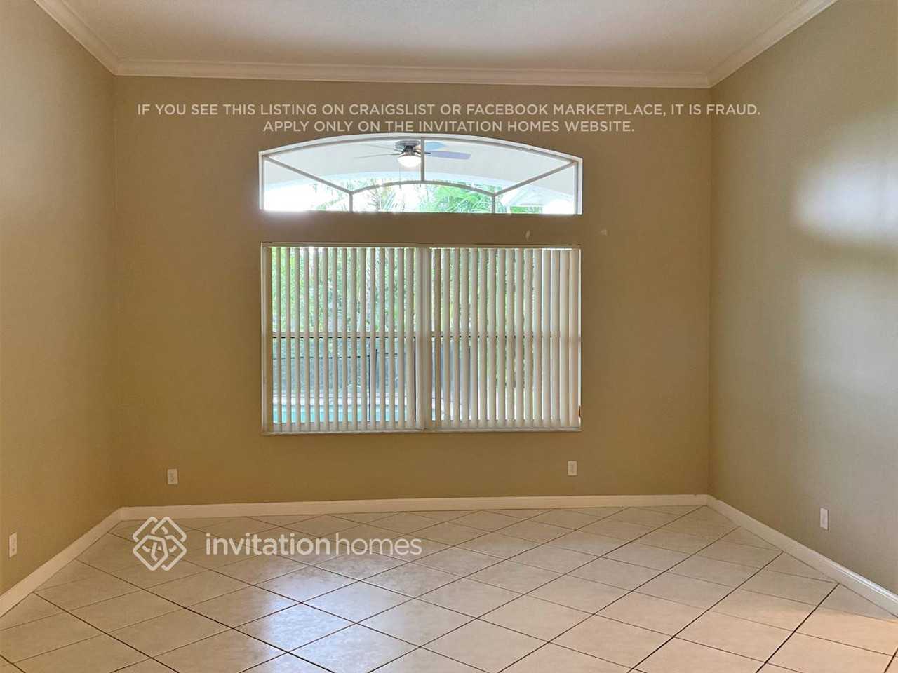5633 Nw 106th Way - Photo 3 of 15