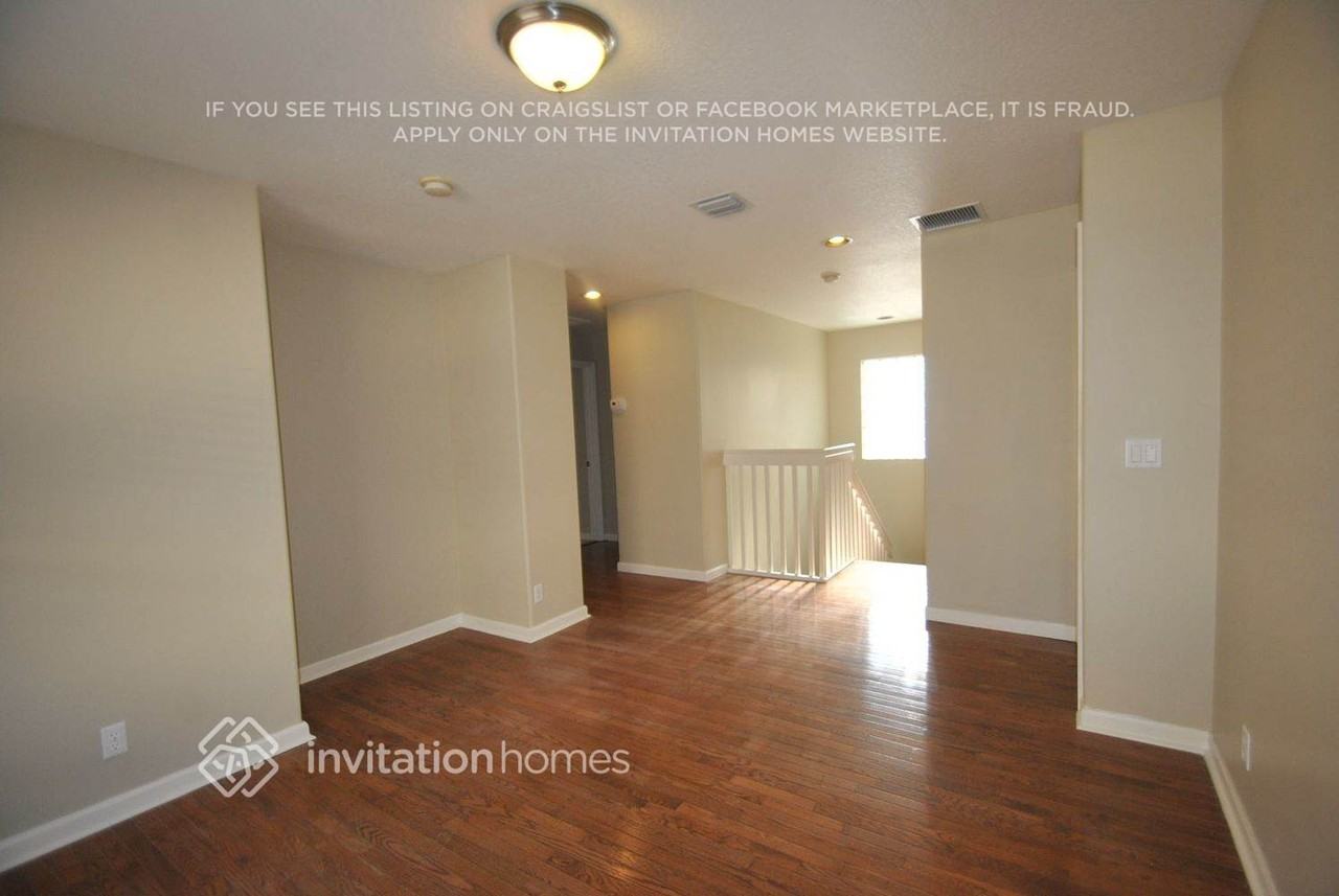 4238 Lake Tahoe Cir - Photo 6 of 14