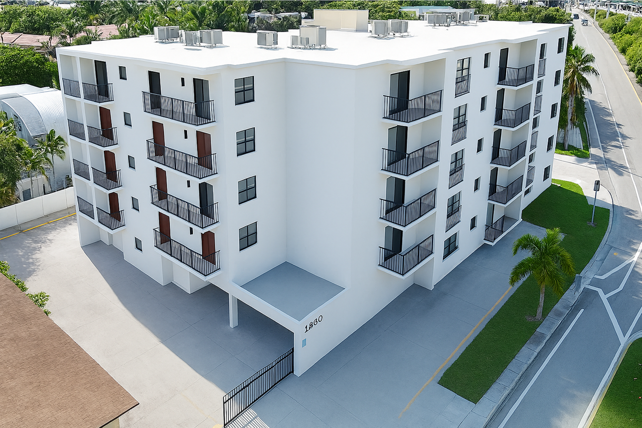 Casa Linda Apartments - Photo 7 of 17