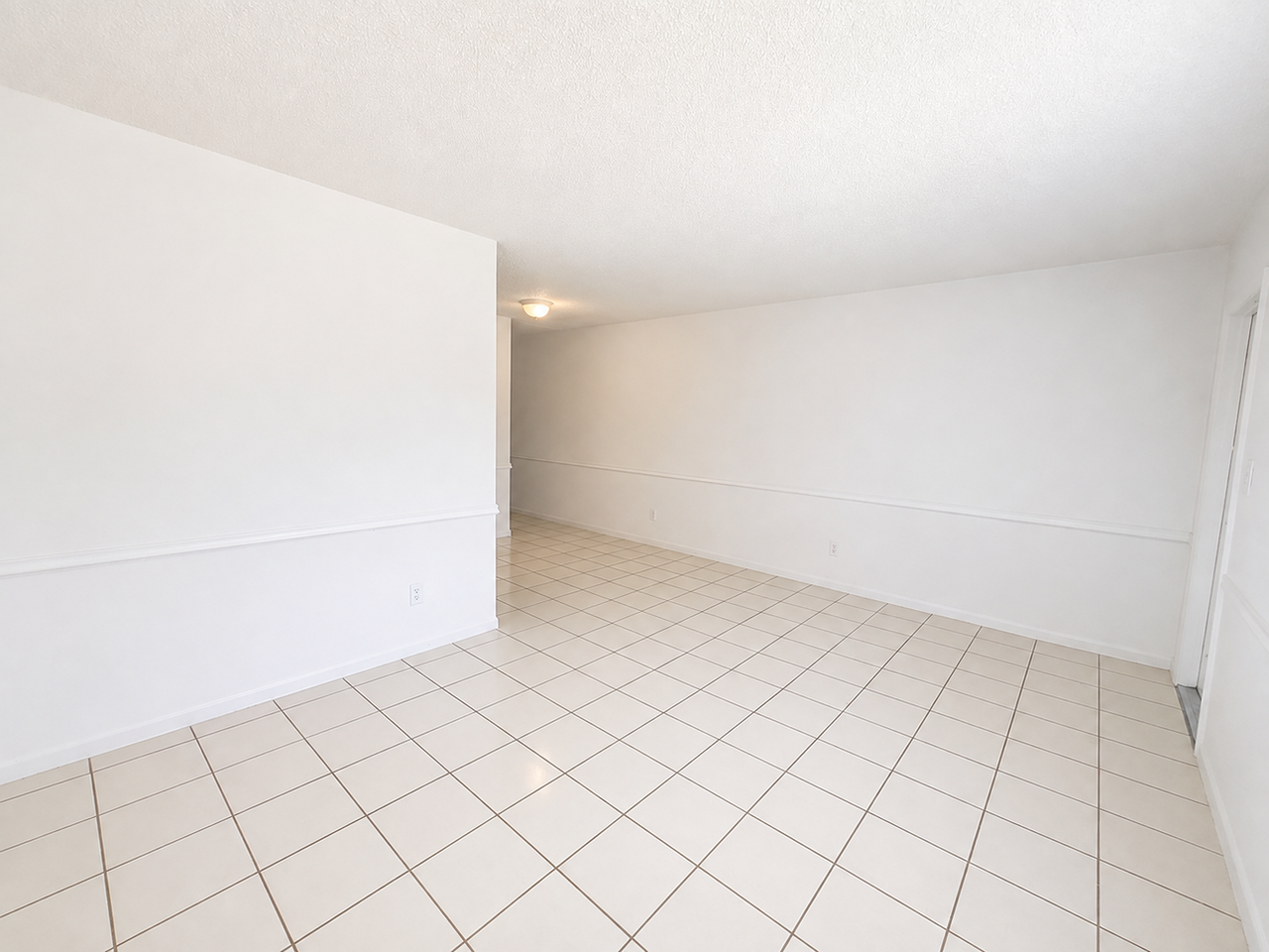 2306 NW 9 Ave - Photo 5 of 22