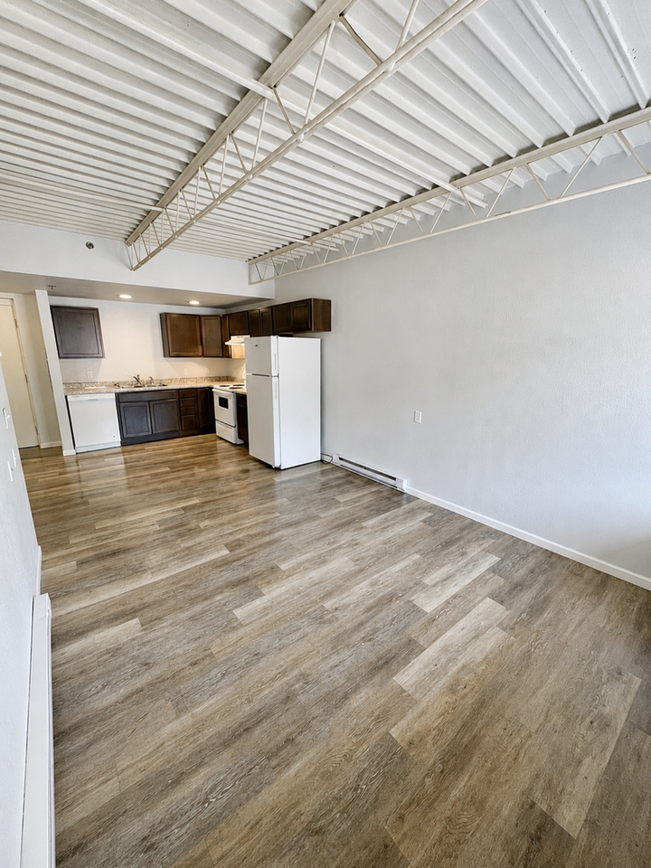 Cutlass-915 S Superior St. - Photo 2 of 12