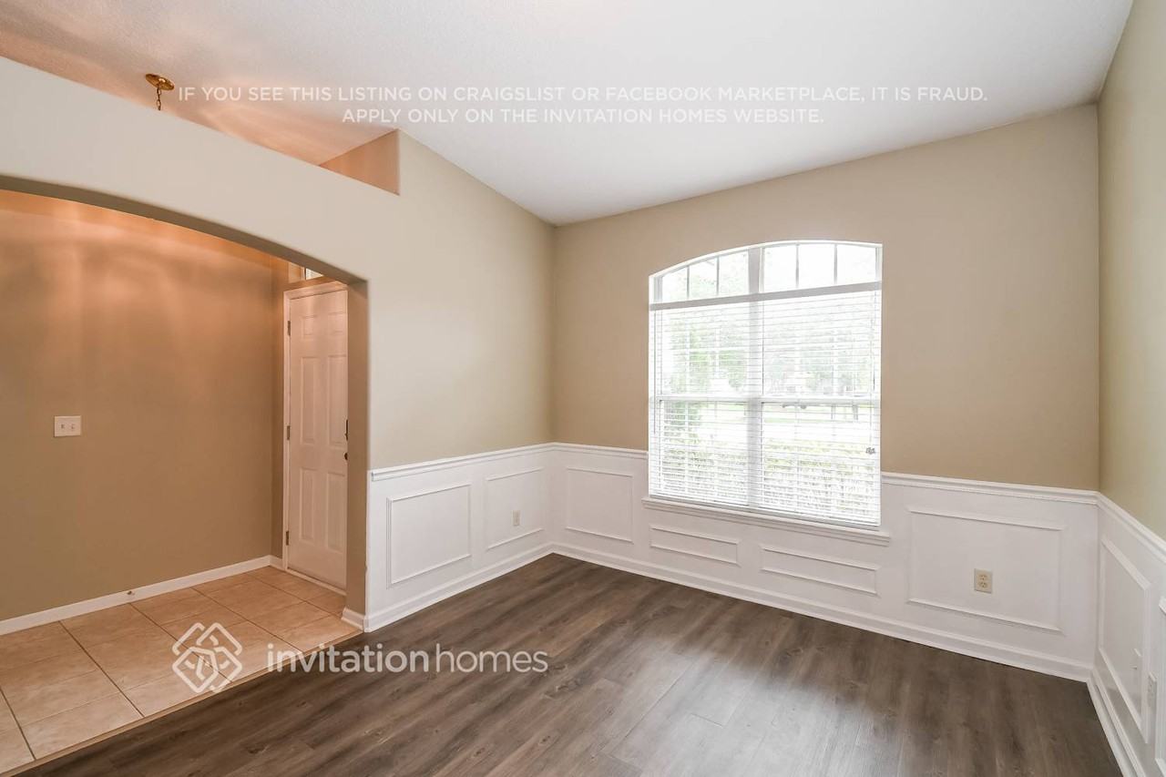 2901 Westberry Hideaway Ct - Photo 2 of 9