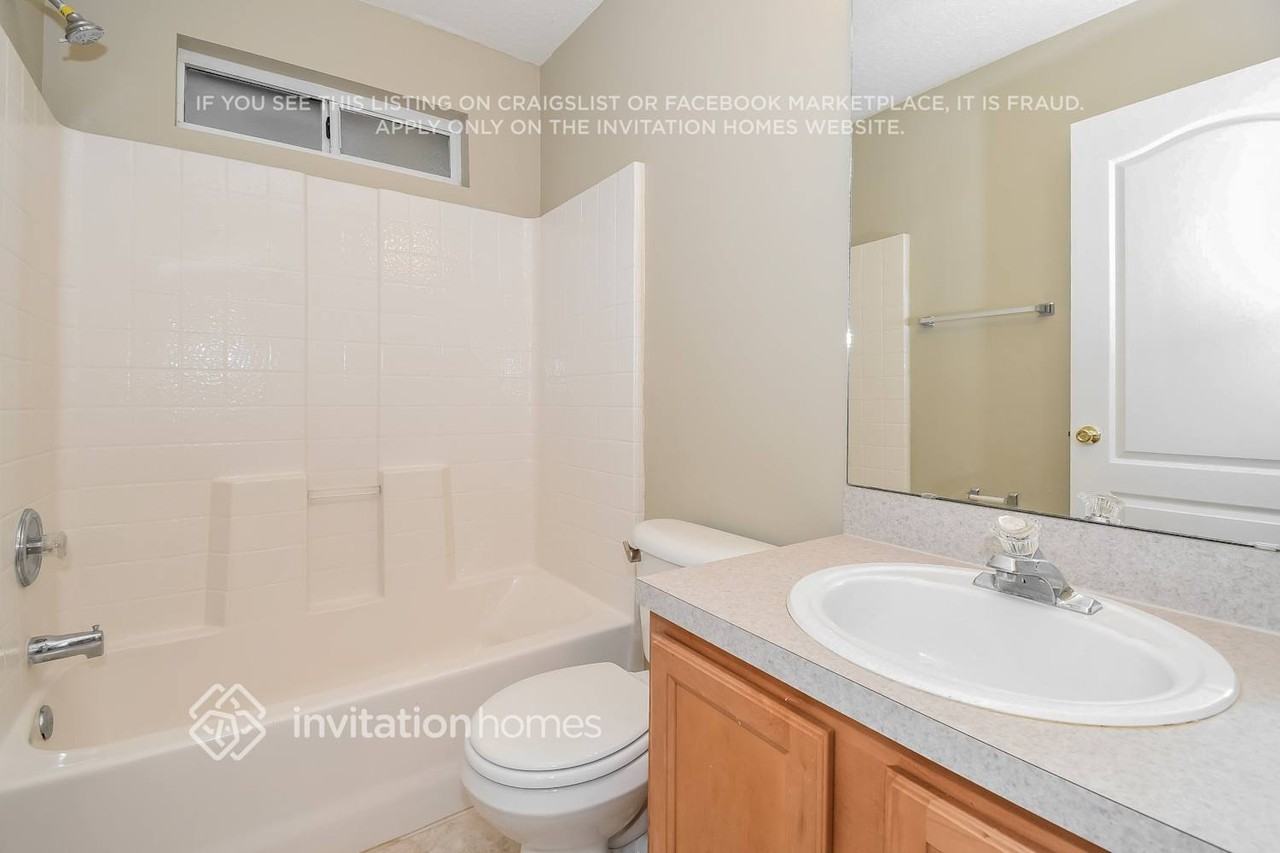 2901 Westberry Hideaway Ct - Photo 5 of 9