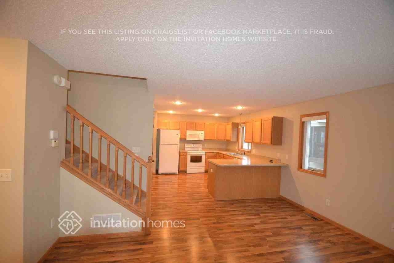 18923 Tyler St Nw - Photo 4 of 15