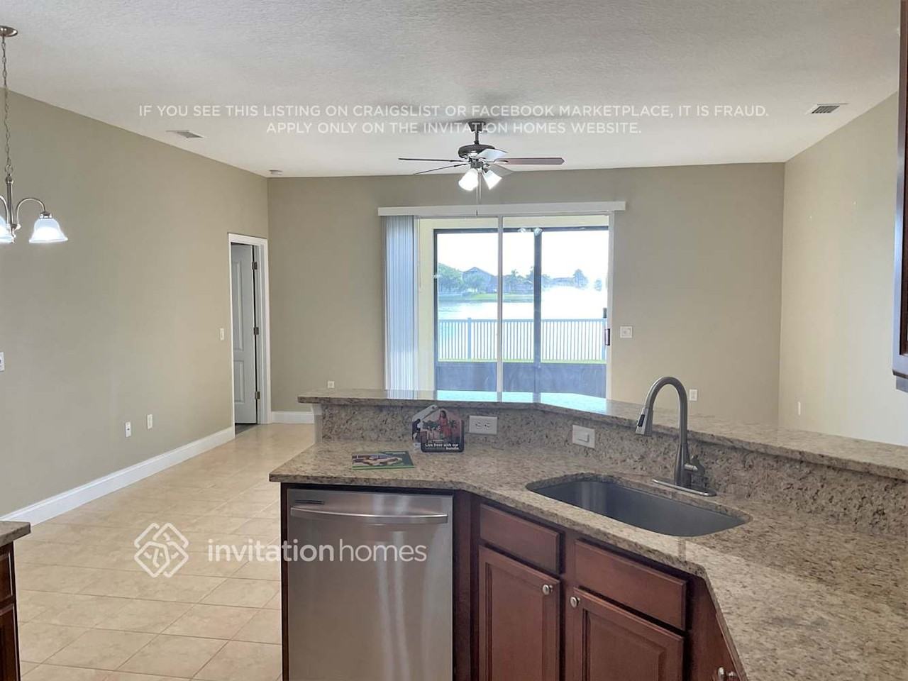 3263 Hawthorne Ave - Photo 4 of 15