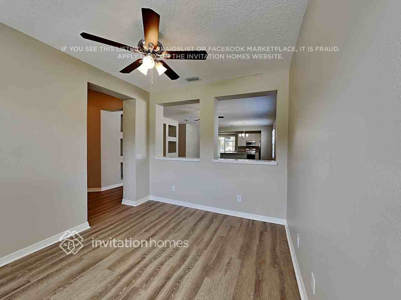 985 Riviera Point Dr - Photo 4 of 19