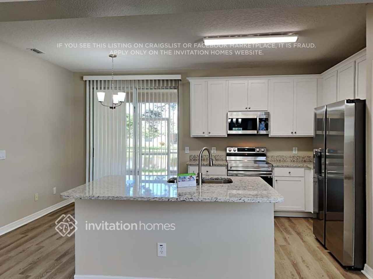 985 Riviera Point Dr - Photo 7 of 19