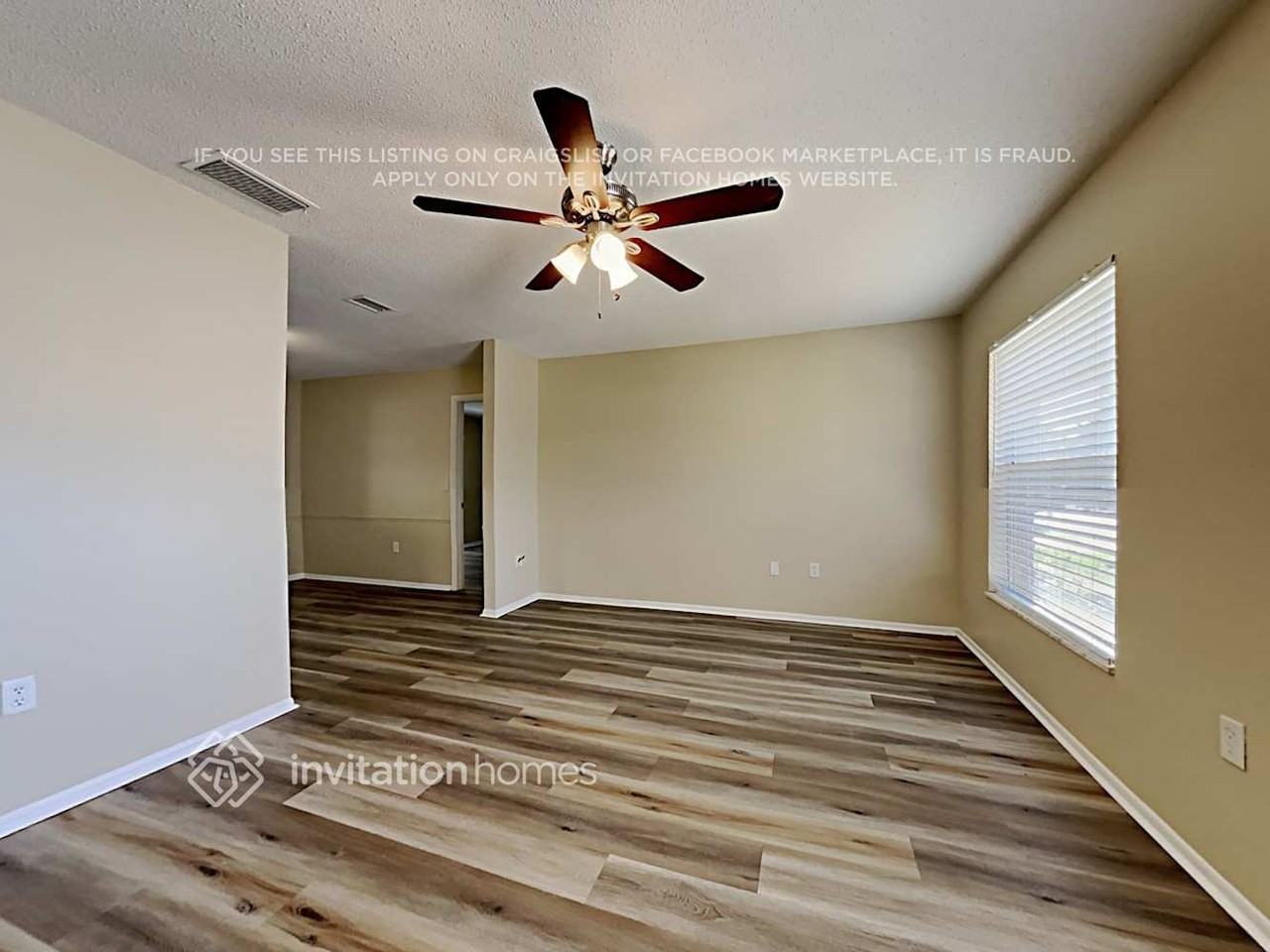 620 Swallow Dr - Photo 5 of 19