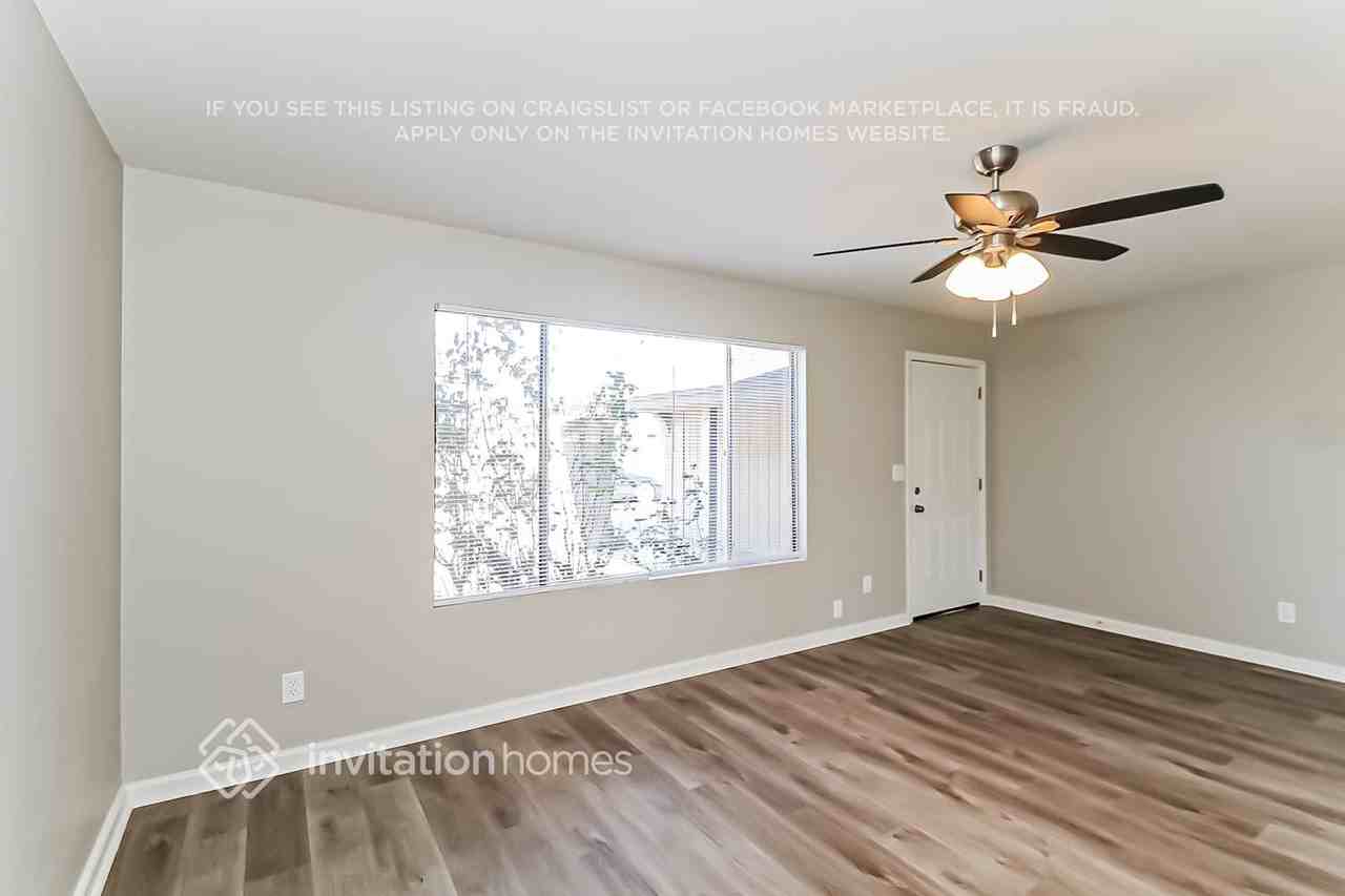 2937 E Michigan Ave - Photo 3 of 16