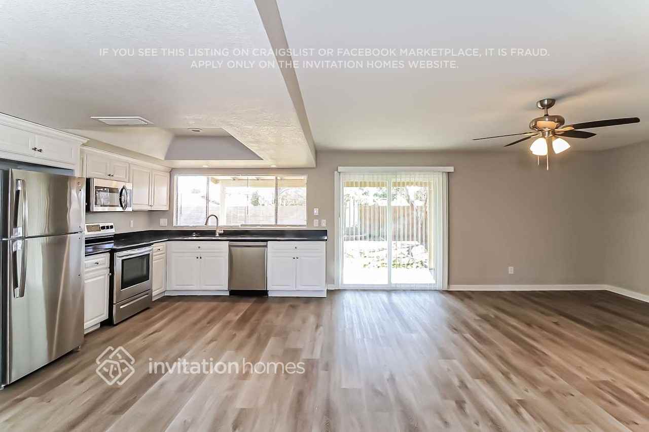 2937 E Michigan Ave - Photo 7 of 16