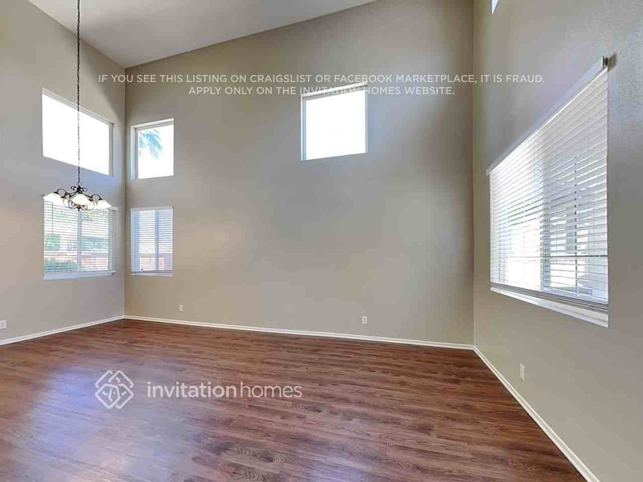 41085 Chaco Canyon Rd - Photo 5 of 30