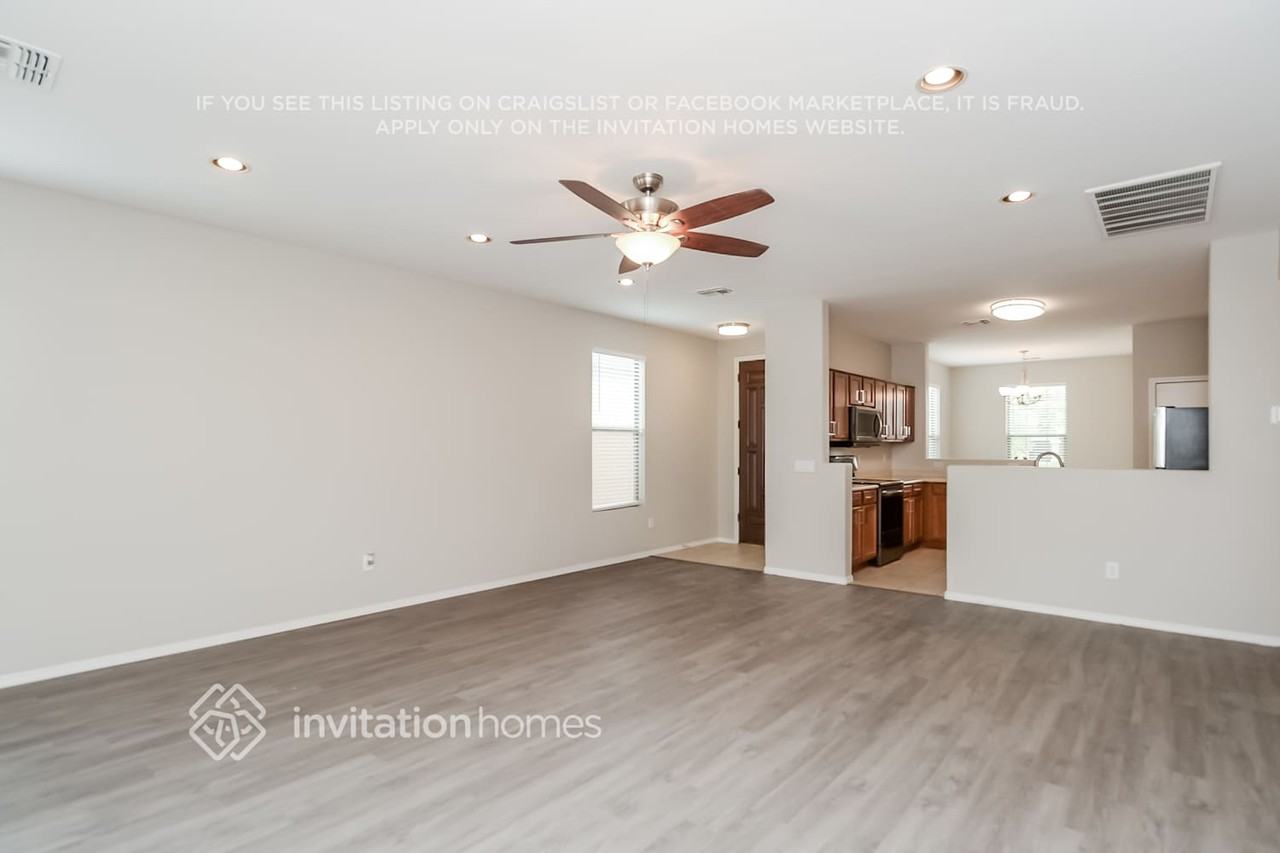 3185 W Dancer Ln - Photo 5 of 16