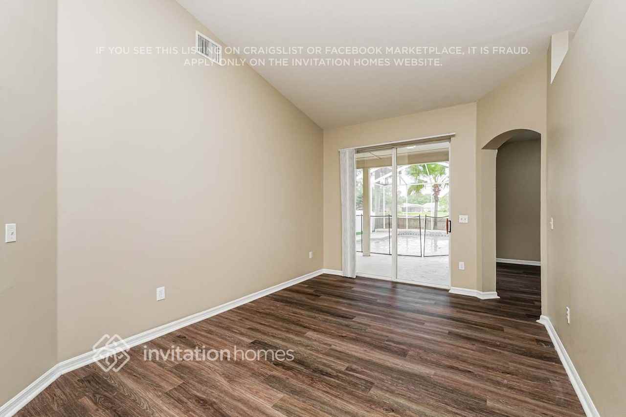 4623 Daventry Pl - Photo 5 of 17