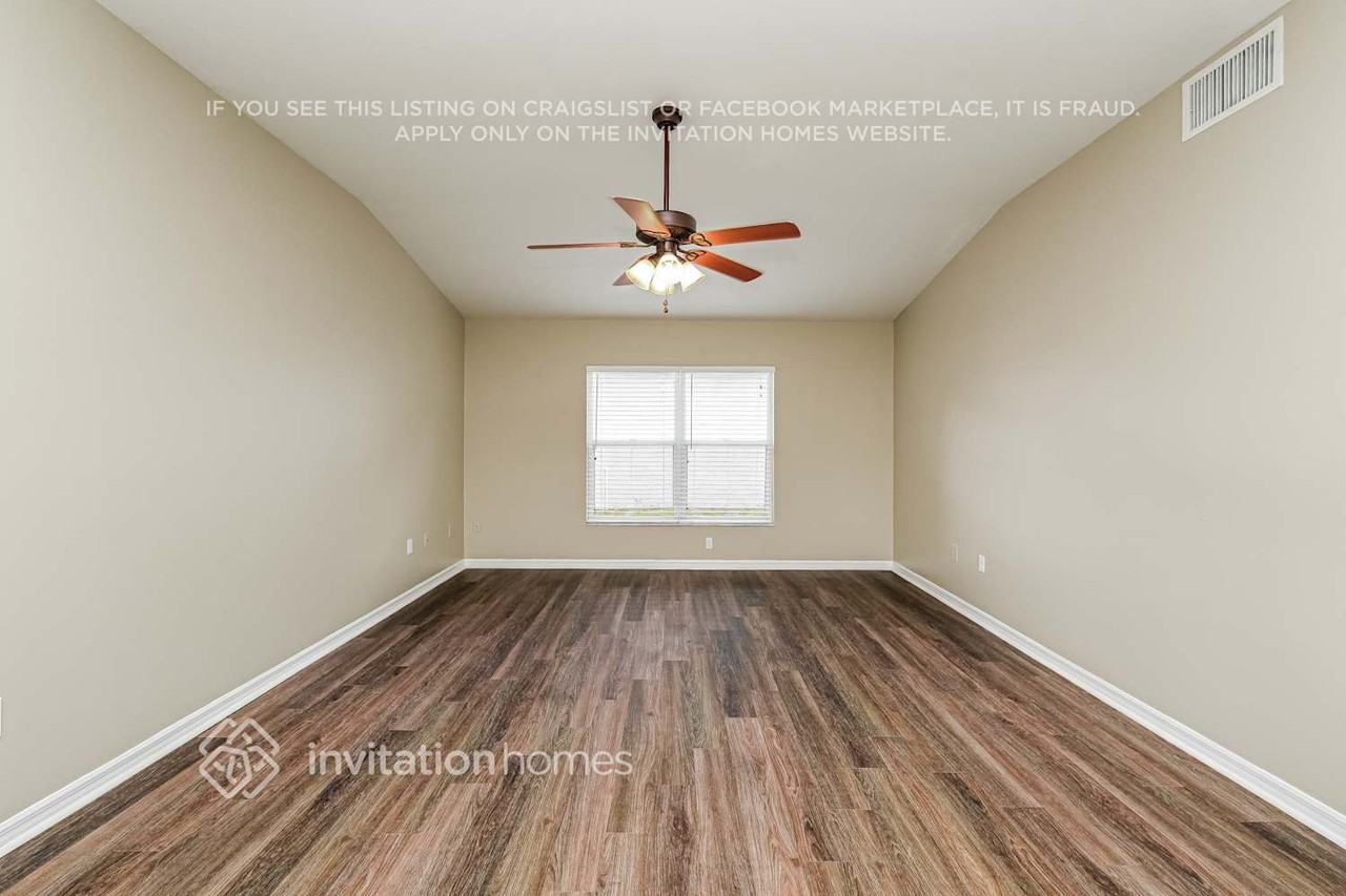 4623 Daventry Pl - Photo 7 of 17