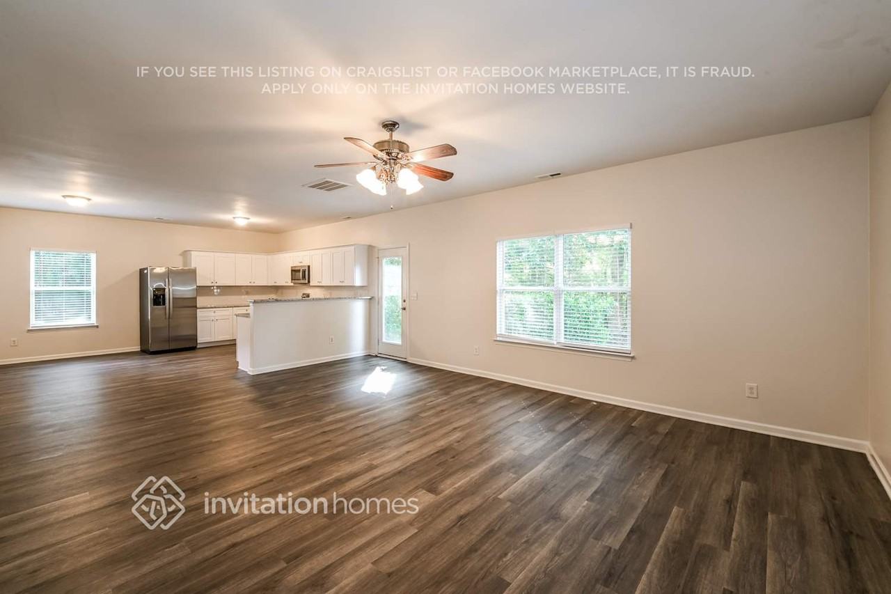 2204 Golden Larch Ln - Photo 6 of 18