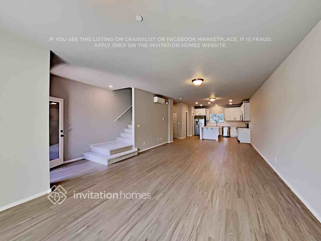 6509 47th Ave Ne - Photo 6 of 21