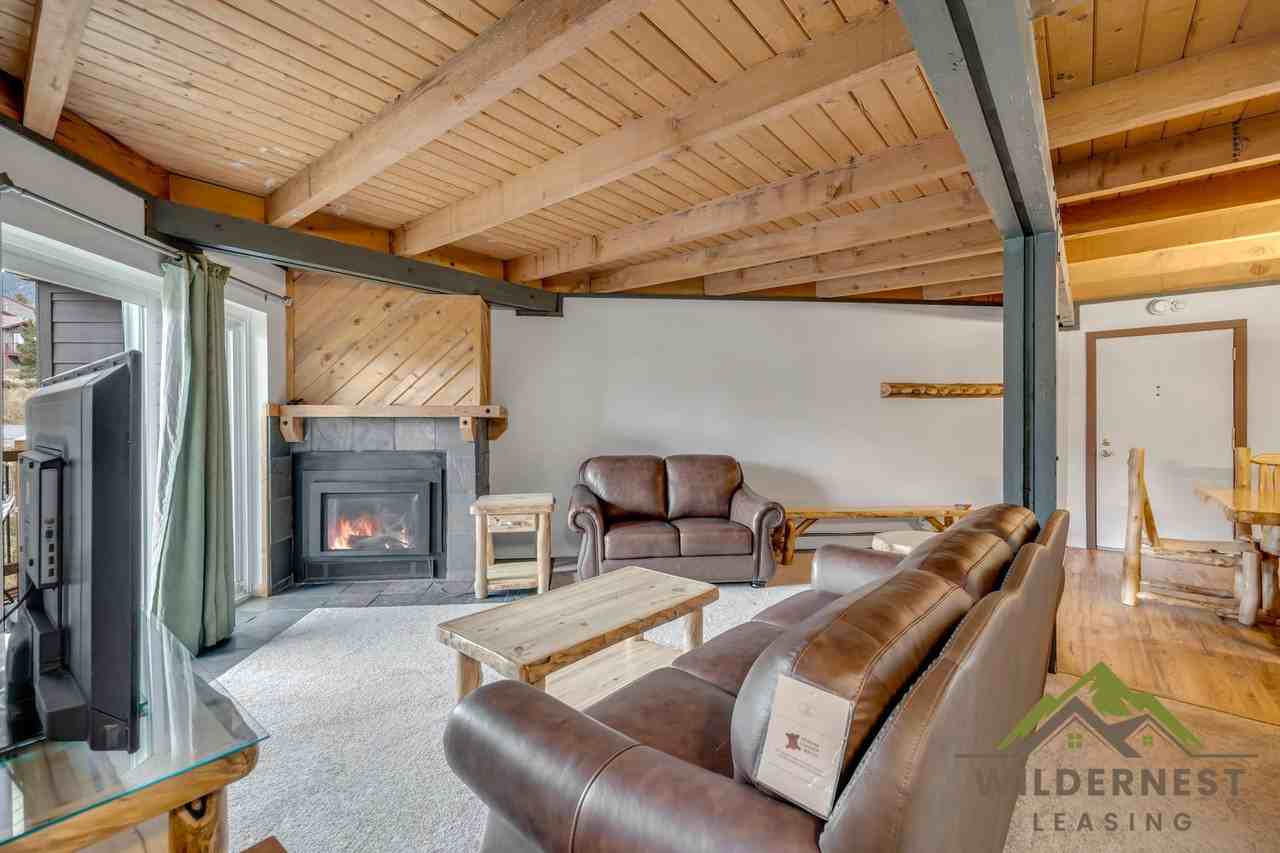 4200 Lodge Pole Cir - Photo 2 of 25