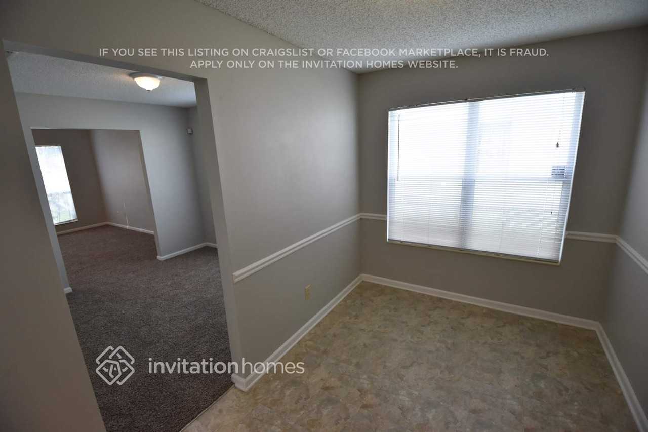3846 English Colony Dr S - Photo 5 of 15