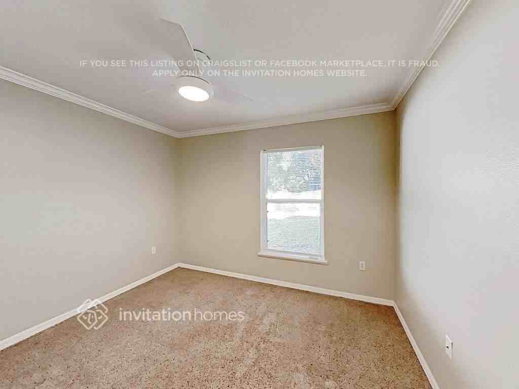 641 Stevelynn Cir - Photo 5 of 15