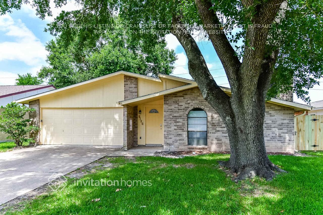 5126 Girnigoe Dr - Photo 3 of 18