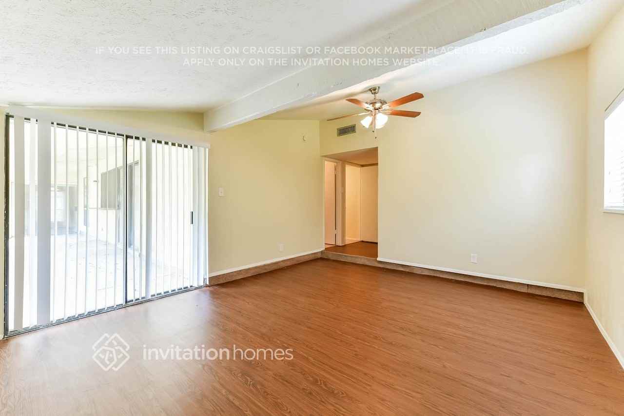 5126 Girnigoe Dr - Photo 5 of 18