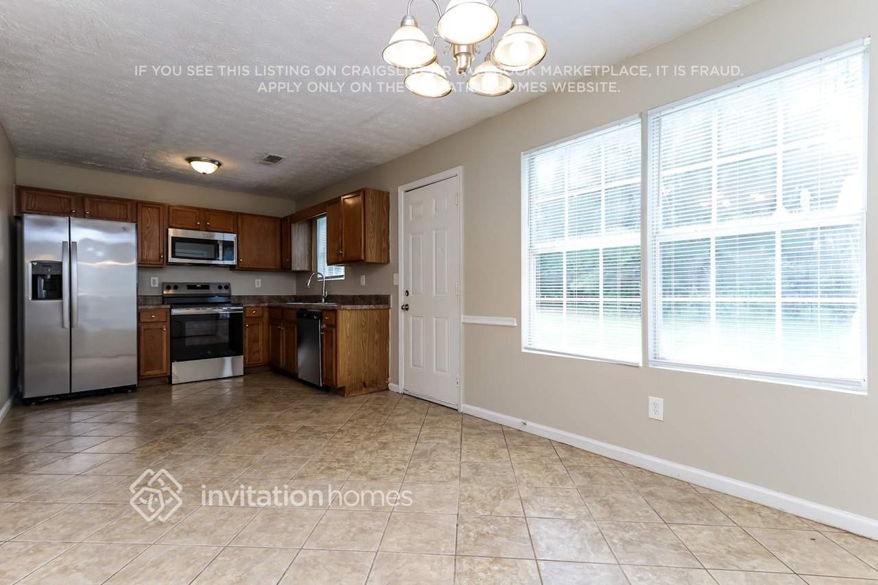 727 Trickle Ln - Photo 7 of 18