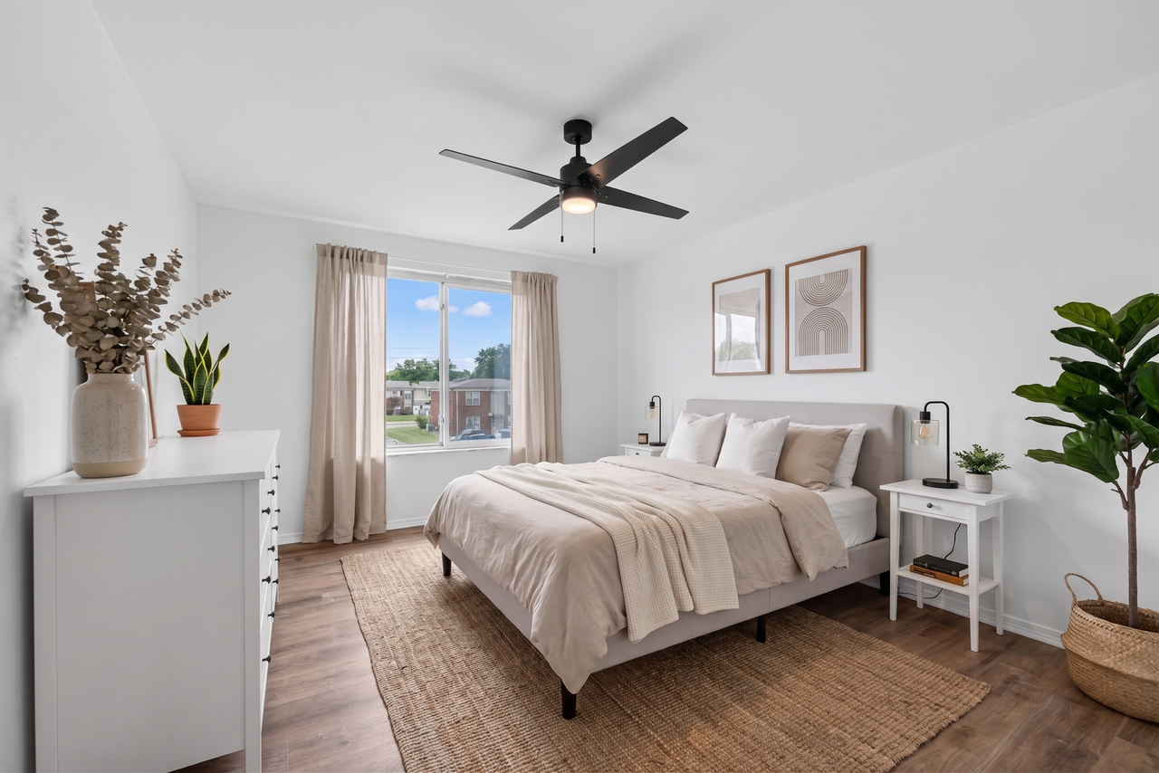 COURTYARD GARDENS APARTMENTS - Photo 3 of 42