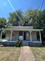 1419 1419 E 49th St Rear House - Photo 1 of 1