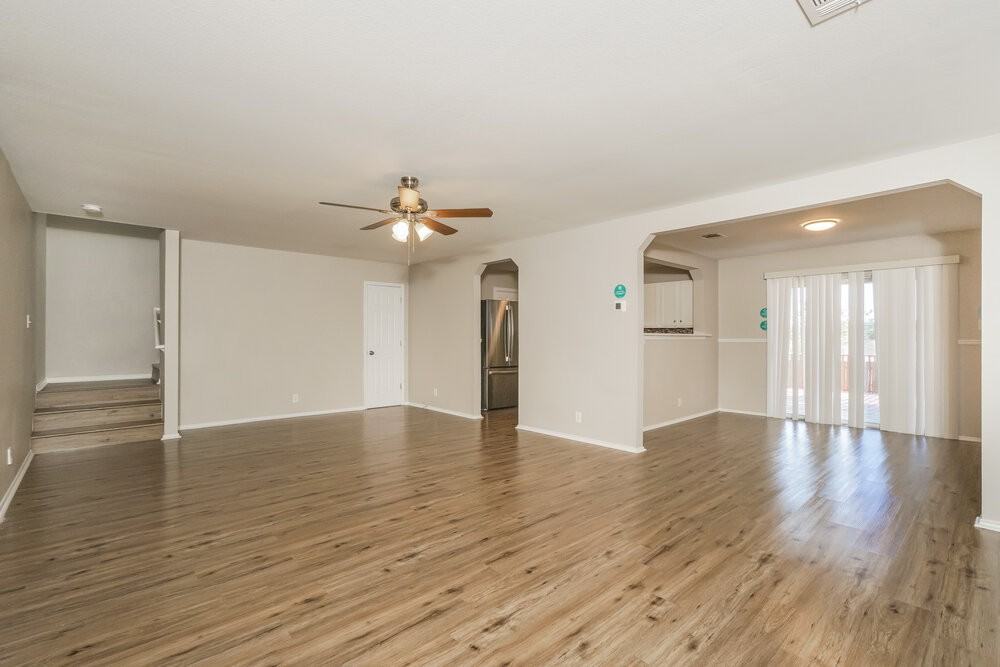 223 Mallow Grv - Photo 6 of 17