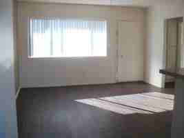 featured image of 650 Glenoaks Blvd