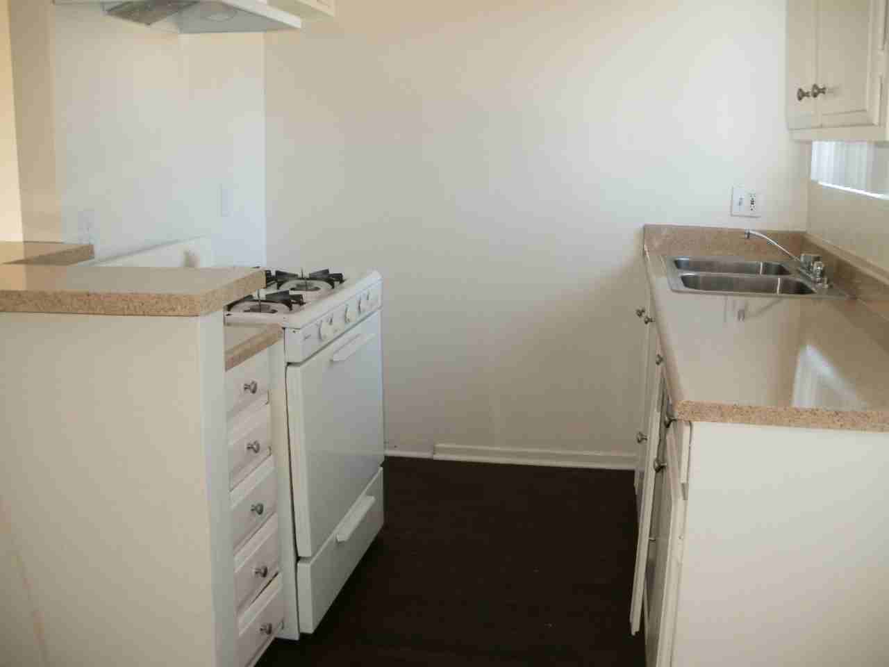 Find Your Perfect Place: You Forever Home in San Fernando Awaits! - Photo 7 of 8