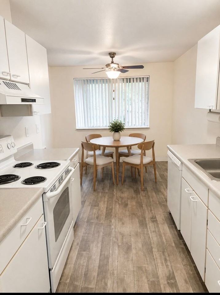 Willow Creek Apartments - Photo 2 of 18