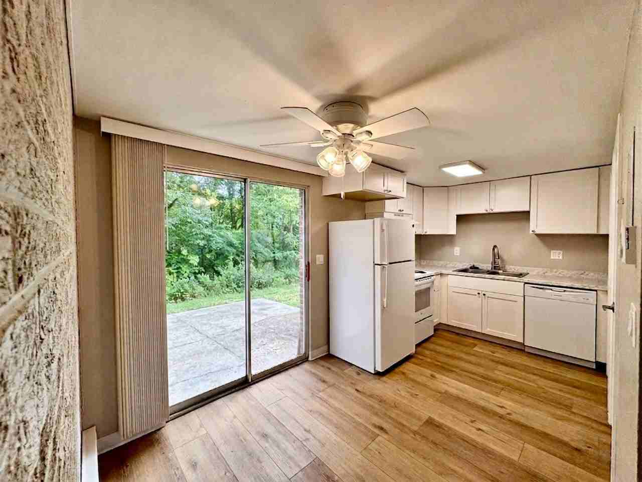 Newly Remodeled 2 Bed 1 & 1/2 bath Townhome - Photo 3 of 12