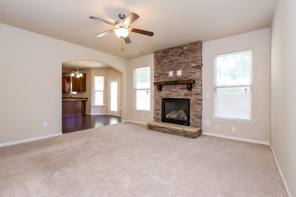 3602 Kasner Ct Nw - Photo 4 of 16