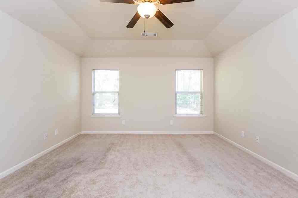 3602 Kasner Ct Nw - Photo 7 of 16