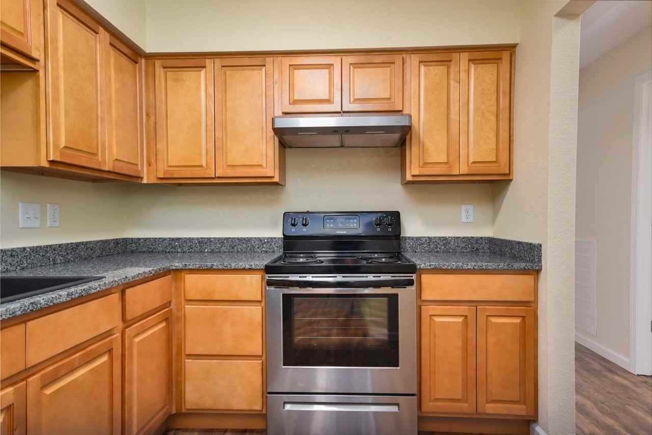 Table Rock Apartments - Photo 3 of 48