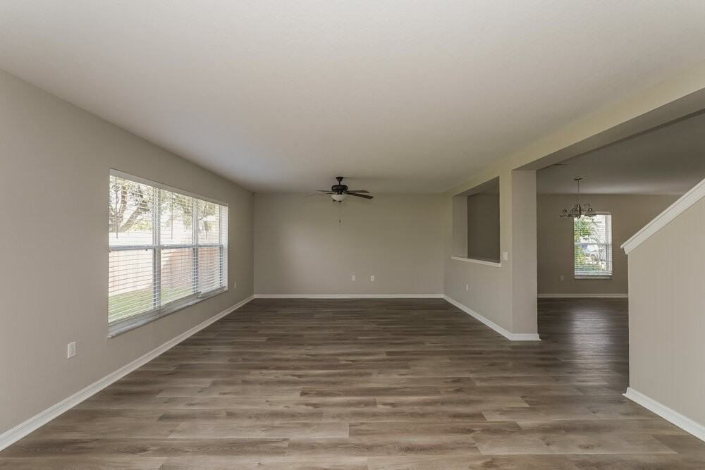 7345 Hunters Greene Cir - Photo 4 of 17