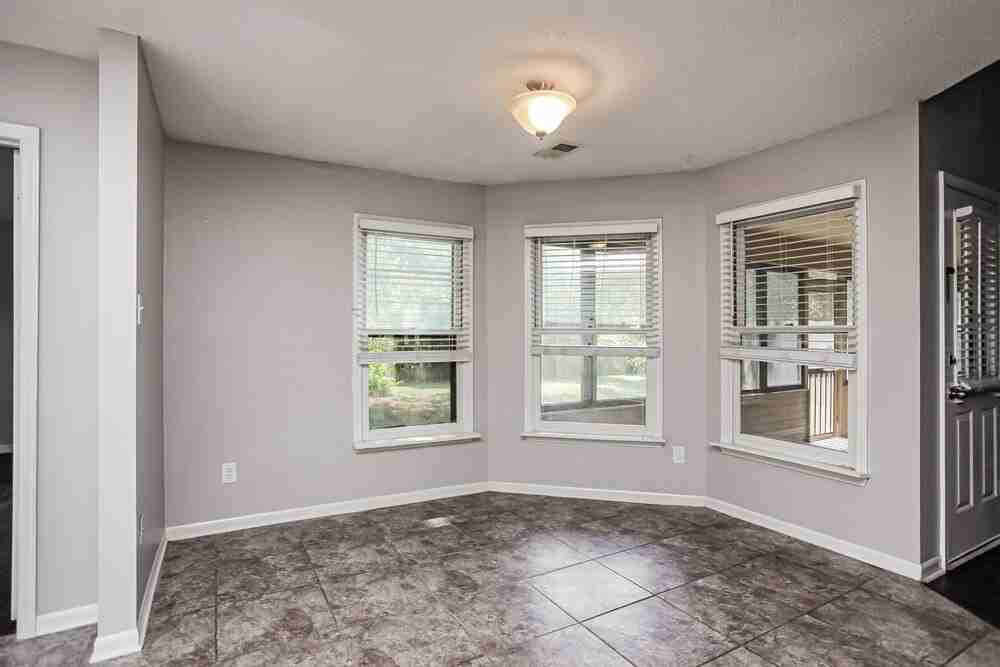 8367 Stavenger Cv - Photo 7 of 17