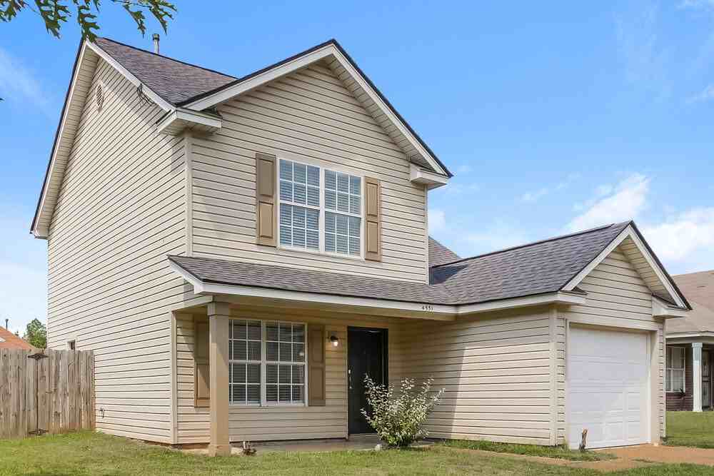 4551 Blue River Dr - Photo 4 of 17