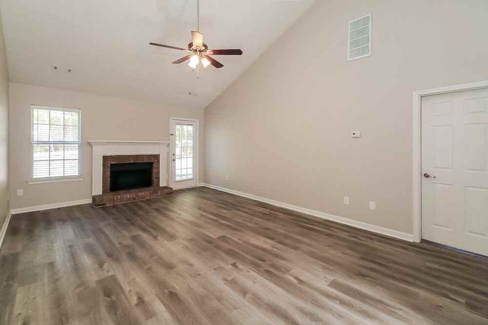 11 Grier Ln - Photo 3 of 16