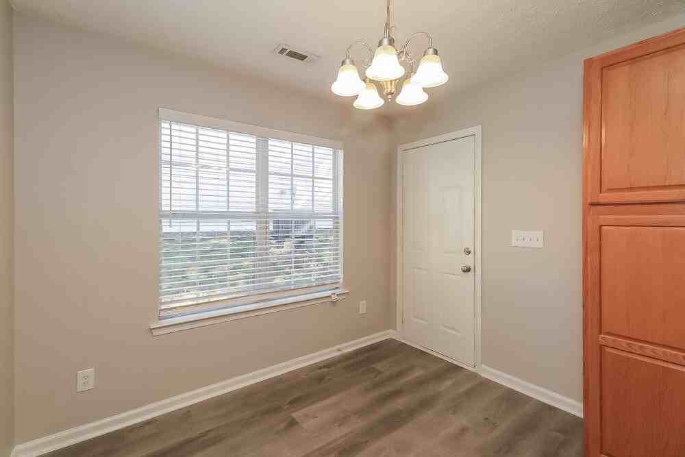11 Grier Ln - Photo 5 of 16